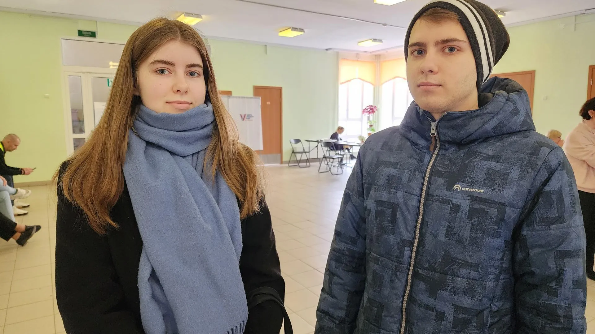 В третий день выборов на избирательный участок в Подольске пришли брат с сестрой