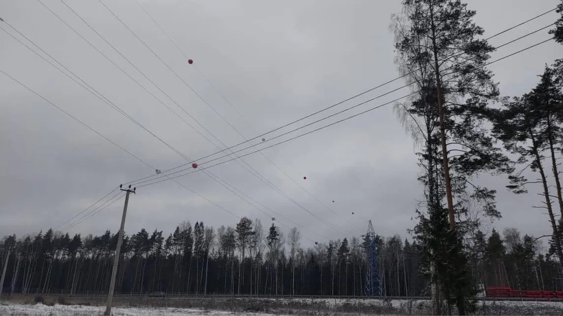 В Подмосковье на трассе М-12 завершают переустройство электросетевых объектов