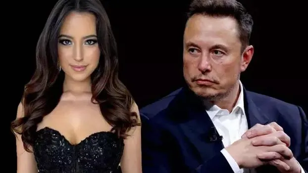 26-летняя американская активистка заявила, что родила ребенка от Маска
