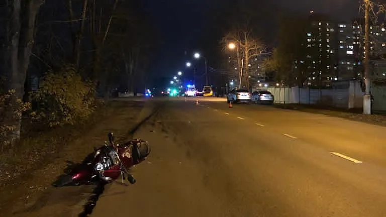 Мотоциклист разбился насмерть в ДТП в Подольске