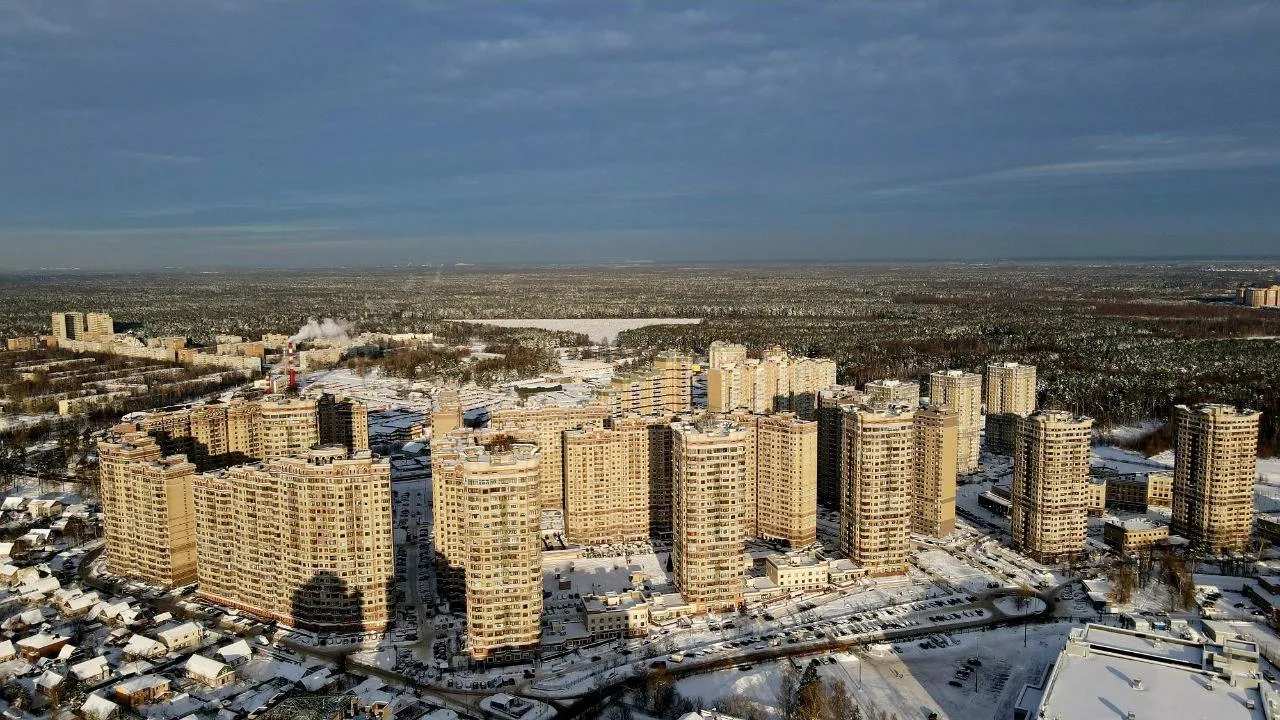 Более 200 зданий проверили в Талдомском округе на чистоту кровель от сосулек