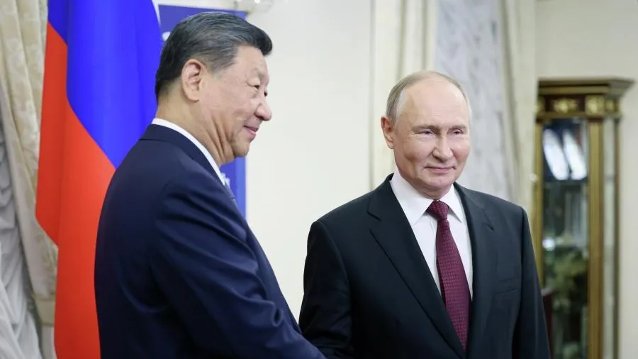 Владимиру Путину и Си Цзиньпину передали привет от ветерана Евгения Знаменского