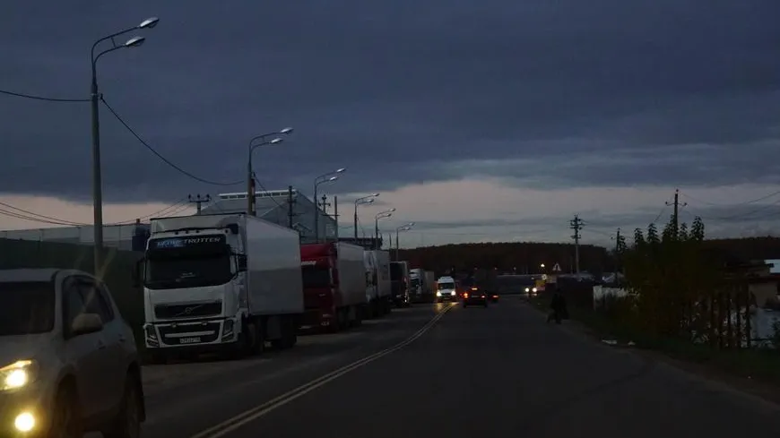 Власти Подольска рекомендовали технопарку «Сынково» найти стоянку для фур вдали от деревни