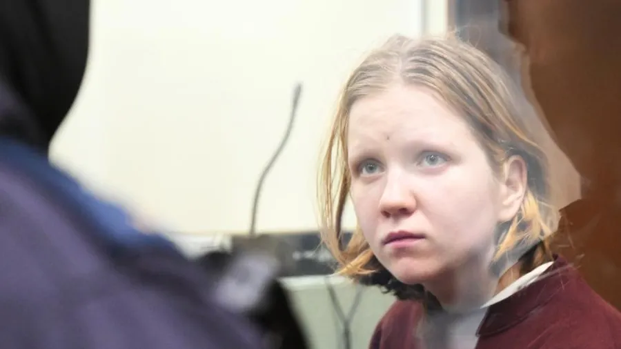 Устроившая теракт Трепова* рассказала, что планировала уехать на Украину