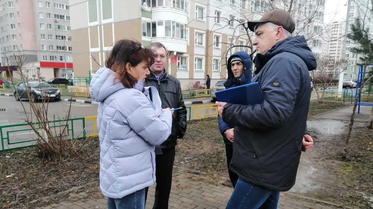 УК рекомендовали обустроить двор в микрорайоне Кузнечики Подольска