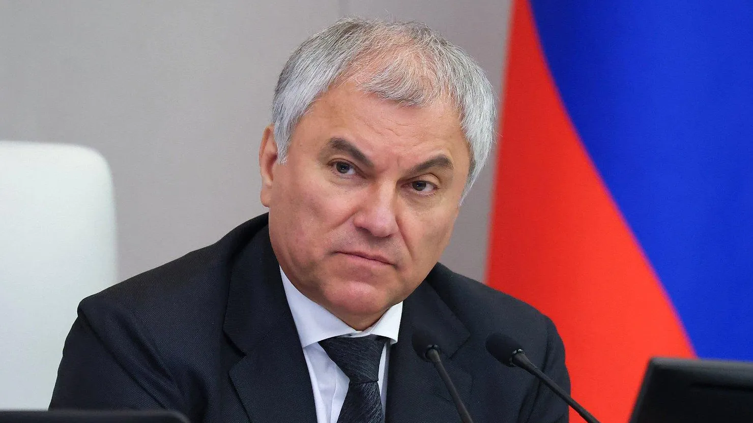 Володин запустил опрос о запрете детям пользоваться питбайками