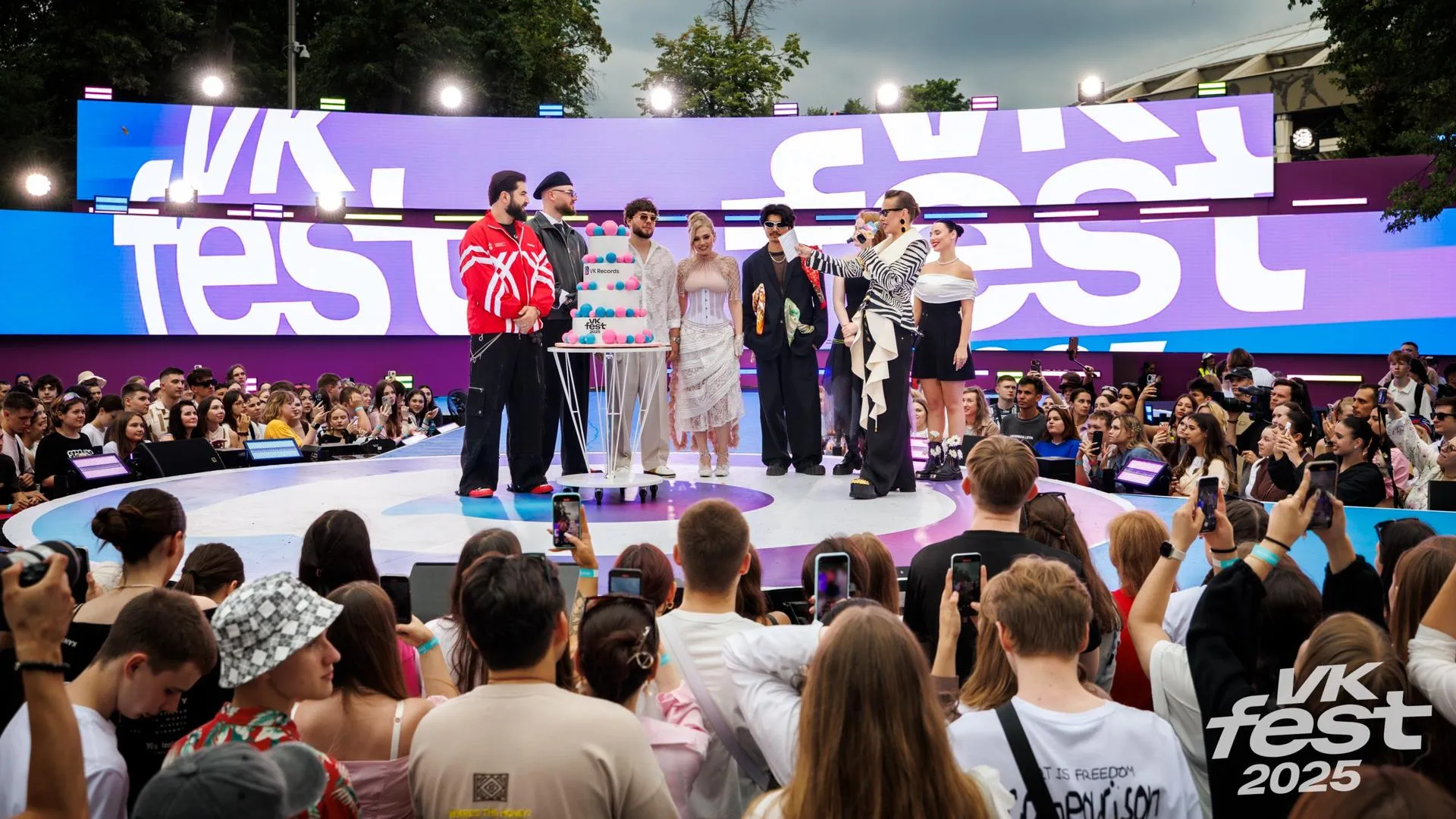 От Челябинска до Москвы: где и как в 2025 году прошел VK Fest