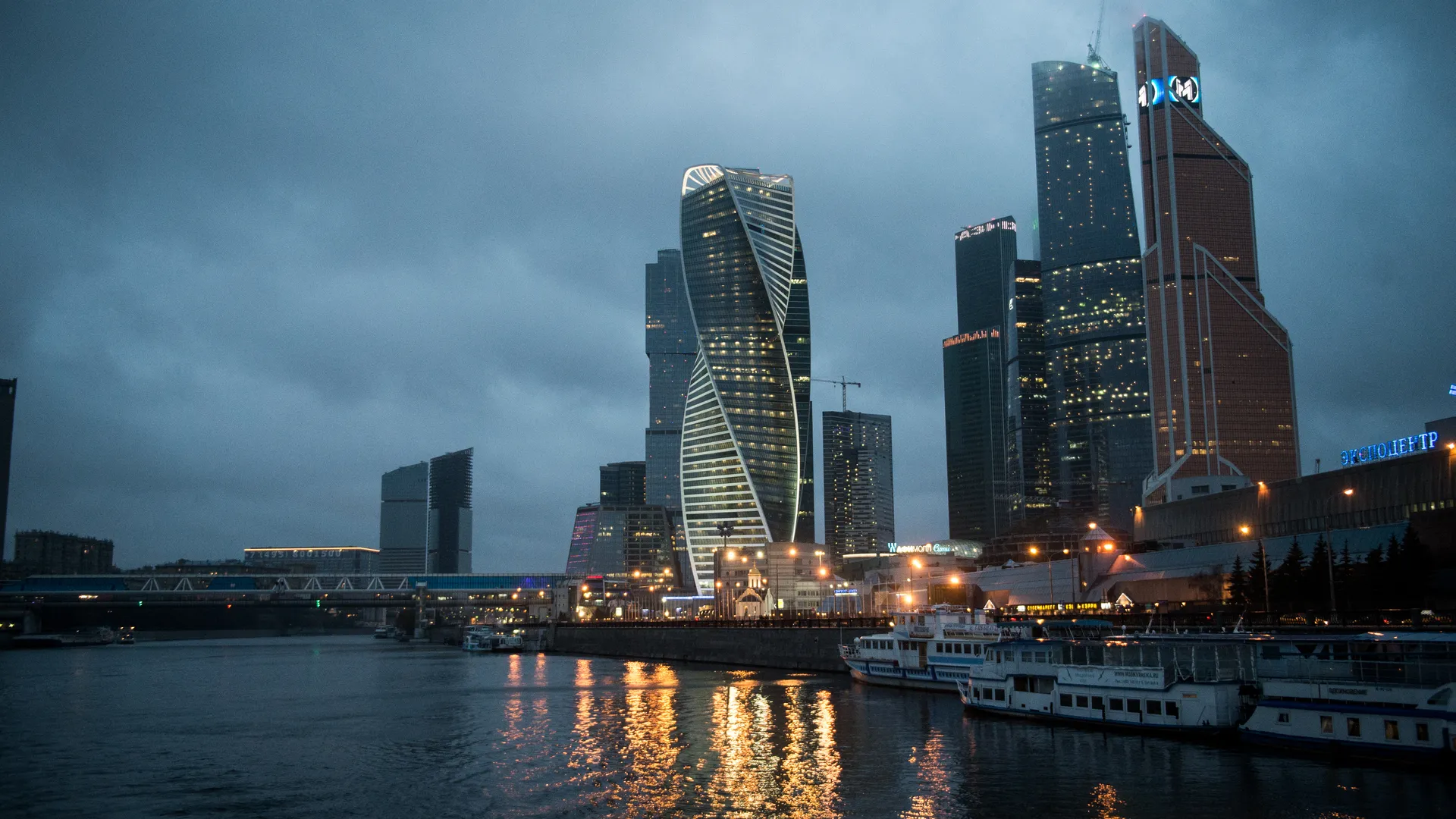 Тело неизвестного всплыло в реке недалеко от «Москвы-Сити»