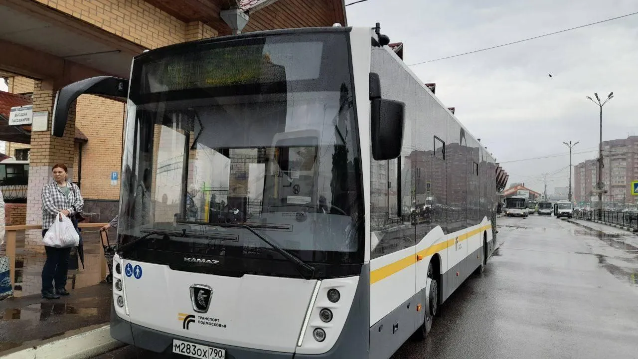 Пассажиры «Мострансавто» проехались 580 тыс раз на сезонных автобусных маршрутах