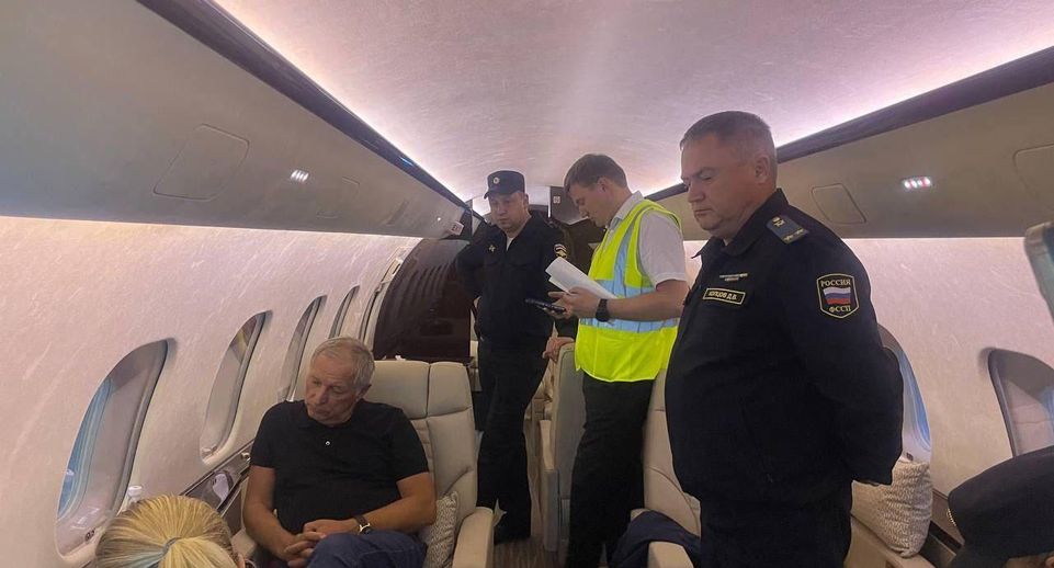 Миллиардер Струков пытался на личном самолёте сбежать в Турцию с аннулированным загранником