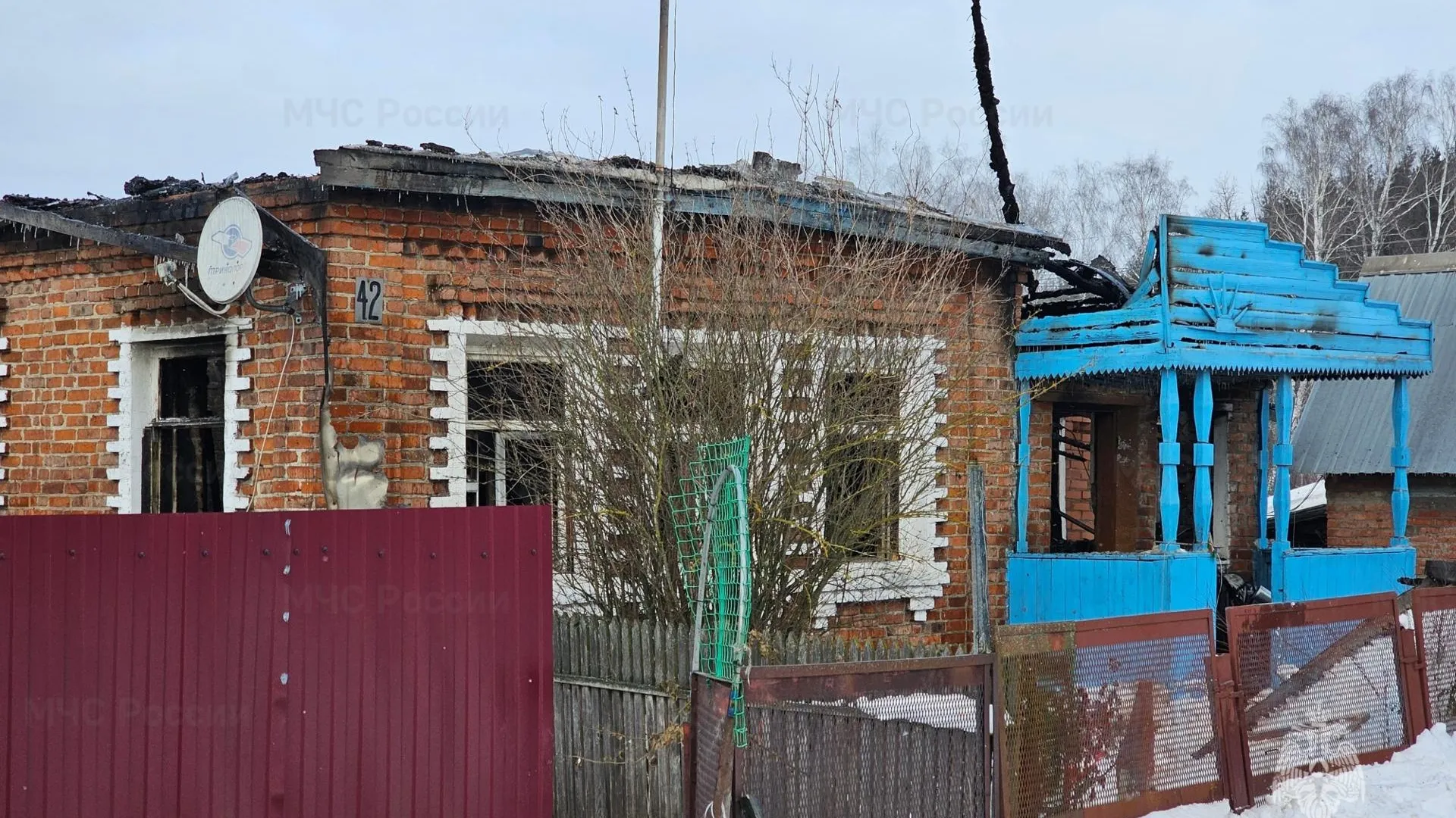 Женщина, ее сын и внук погибли при пожаре в доме в Луховицах
