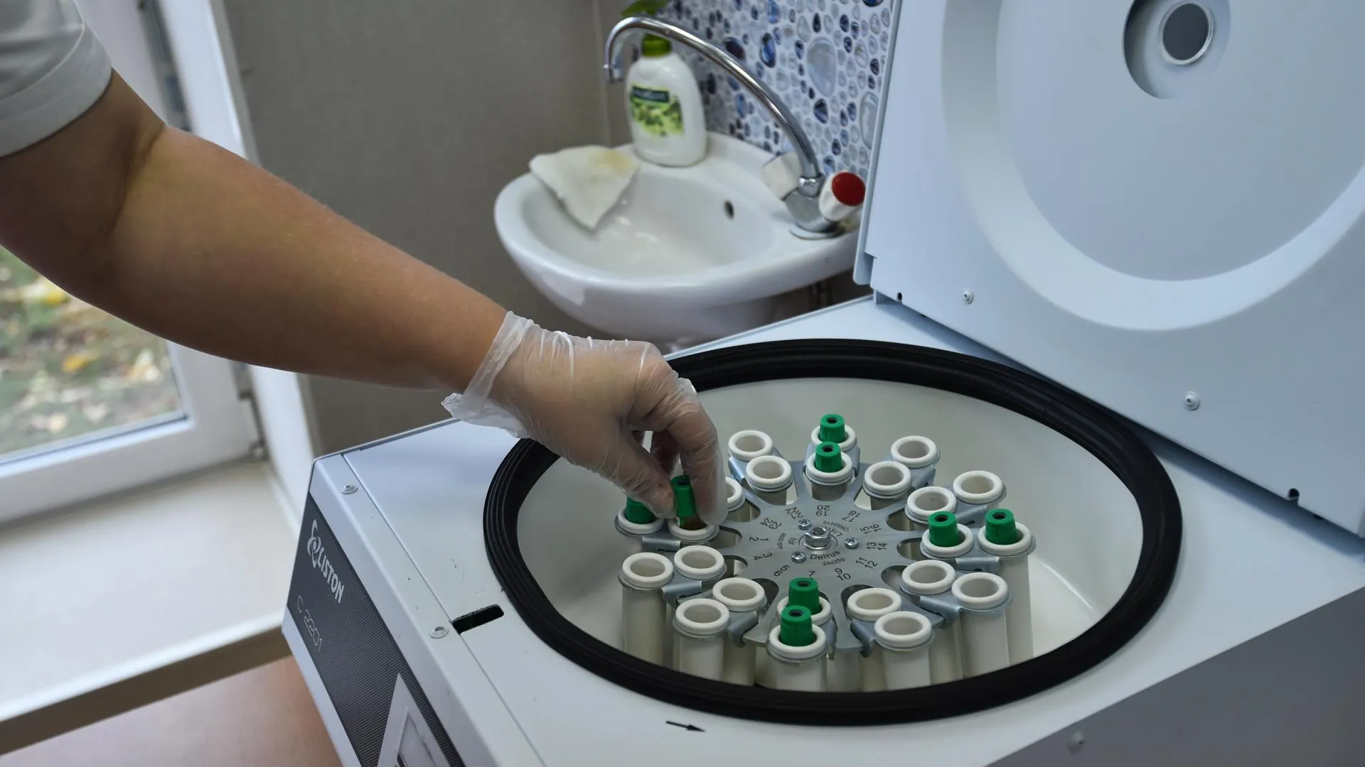 В Подмосковье выявили 660 новых случаев коронавируса за сутки