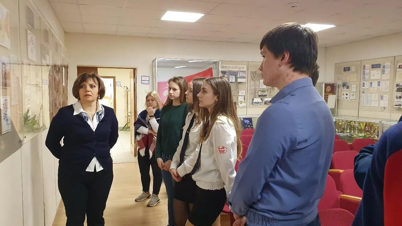 Энергетики «Россетей» провели День открытых дверей для студентов подмосковного колледжа