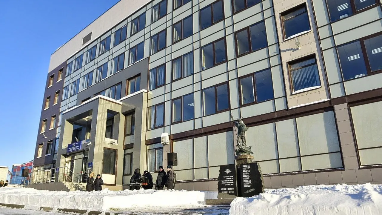 Омбудсмен Фаевская проверила соблюдение прав человека в изоляторе Солнечногорска