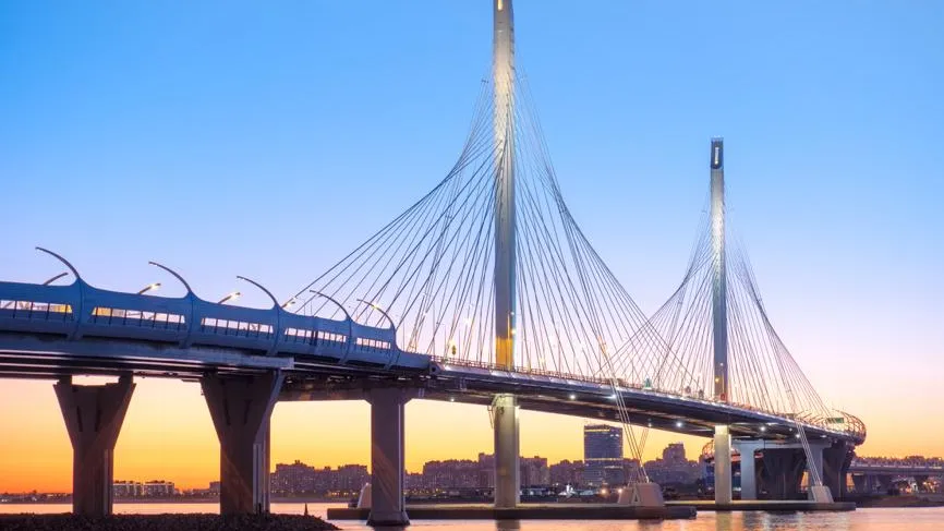 Обезглавленное тело дайвера всплыло у Вантового моста в Петербурге