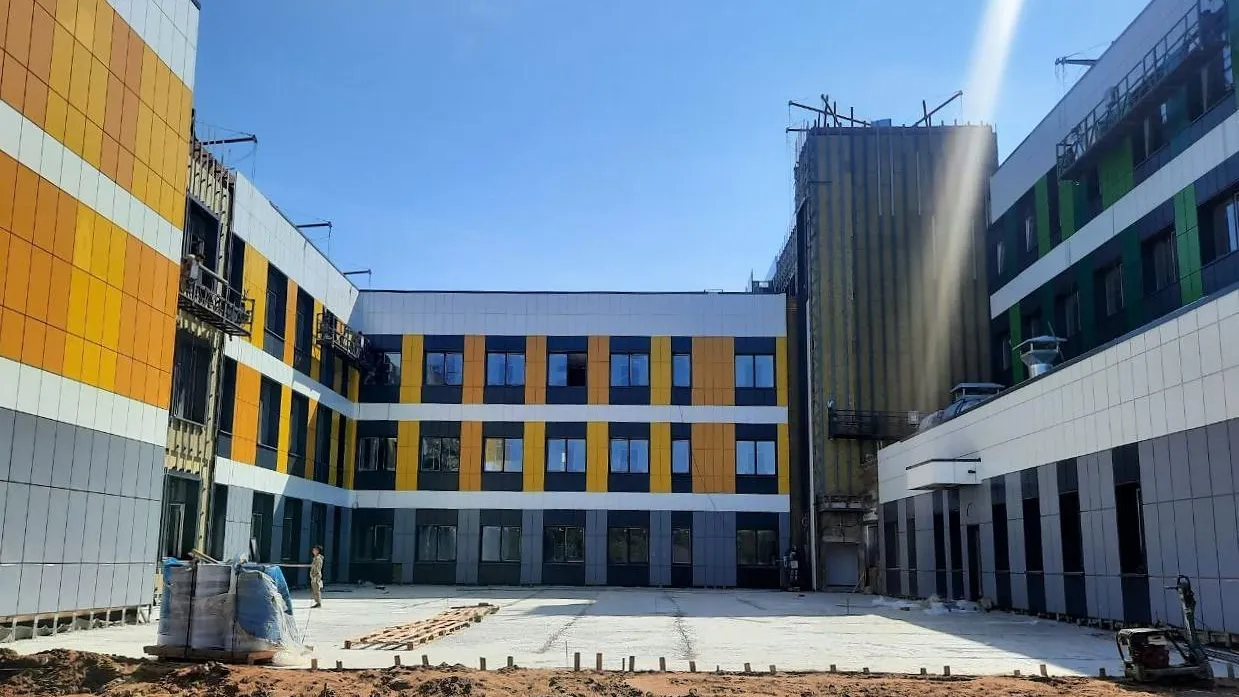 Стройготовность школы в пятом микрорайоне Чехова составляет свыше 80%