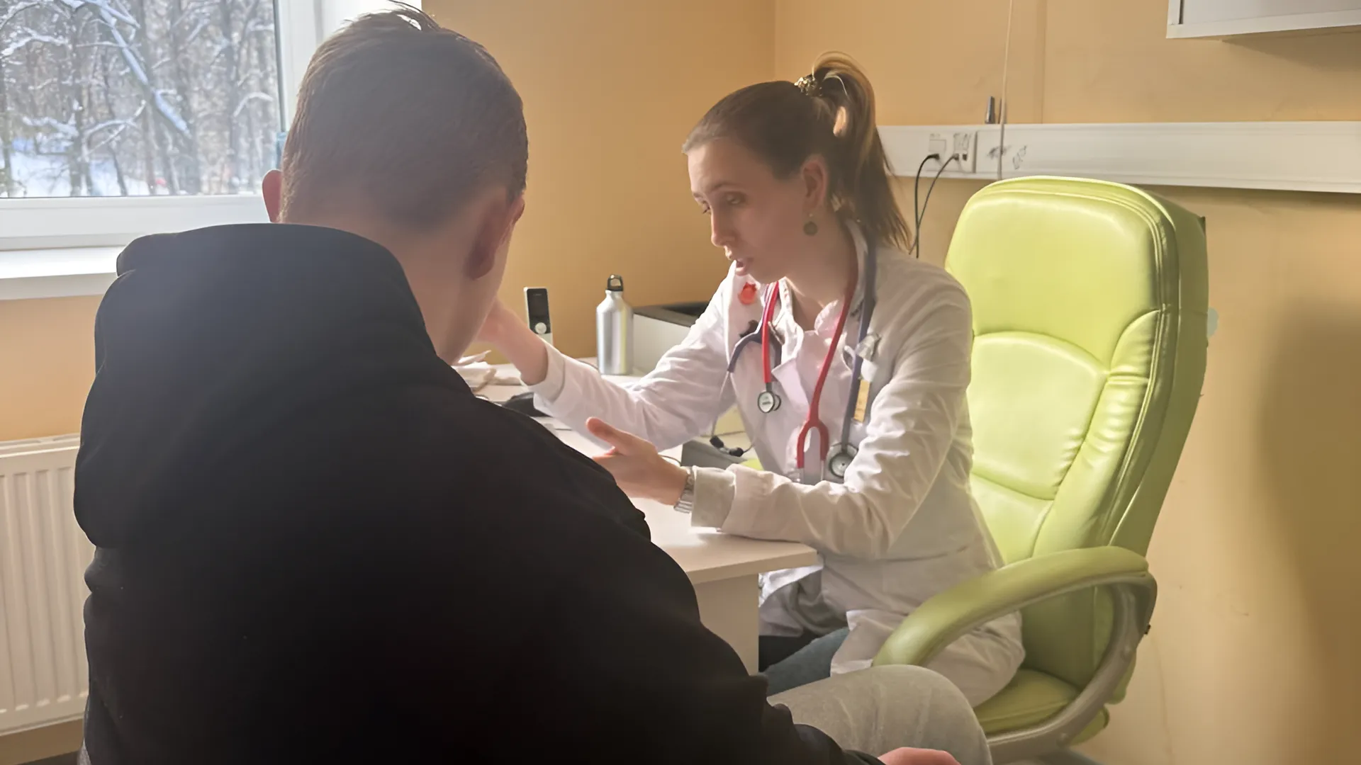 Врачи НИКИ детства осмотрели 76 детей в Дмитрове