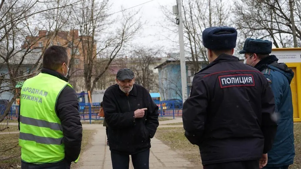 Жители Дзержинского могут стать членами народной дружины