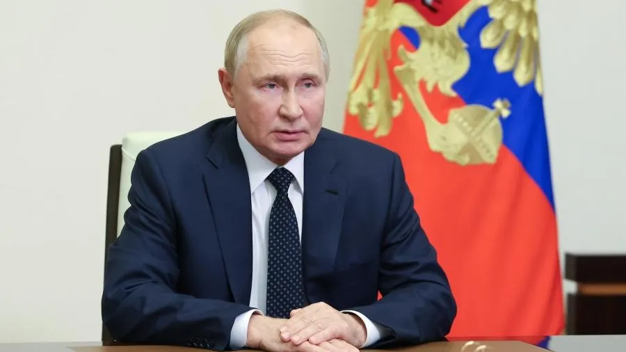 Путин увеличил штатную численность Вооруженных сил РФ до 2 млн 389 тыс человек