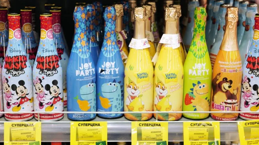 В Вологодской области могут запретить продажу детского шампанского