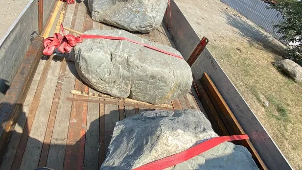 Камни из Малгобека, Нальчика, Владикавказа и Грозного доставят в Подольск