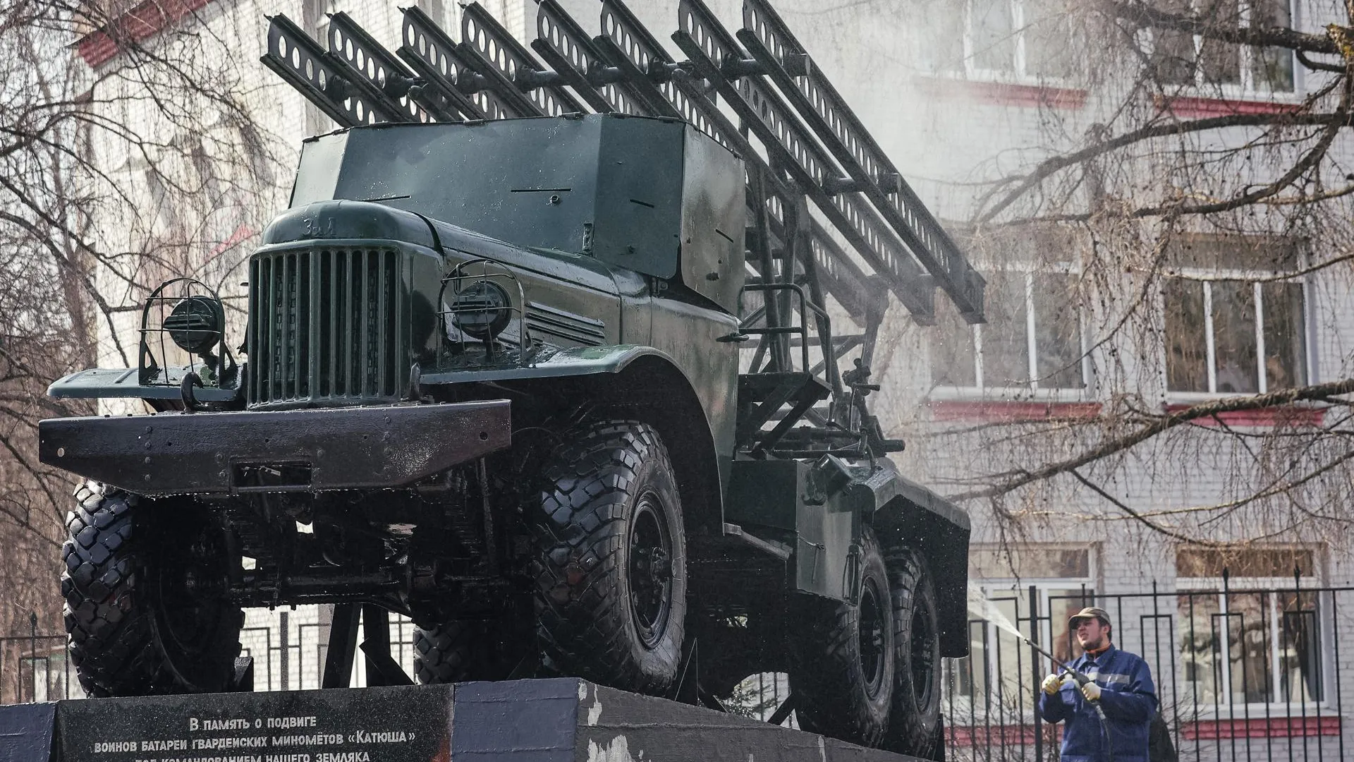 Воинские мемориалы в Балашихе отремонтируют ко Дню Победы