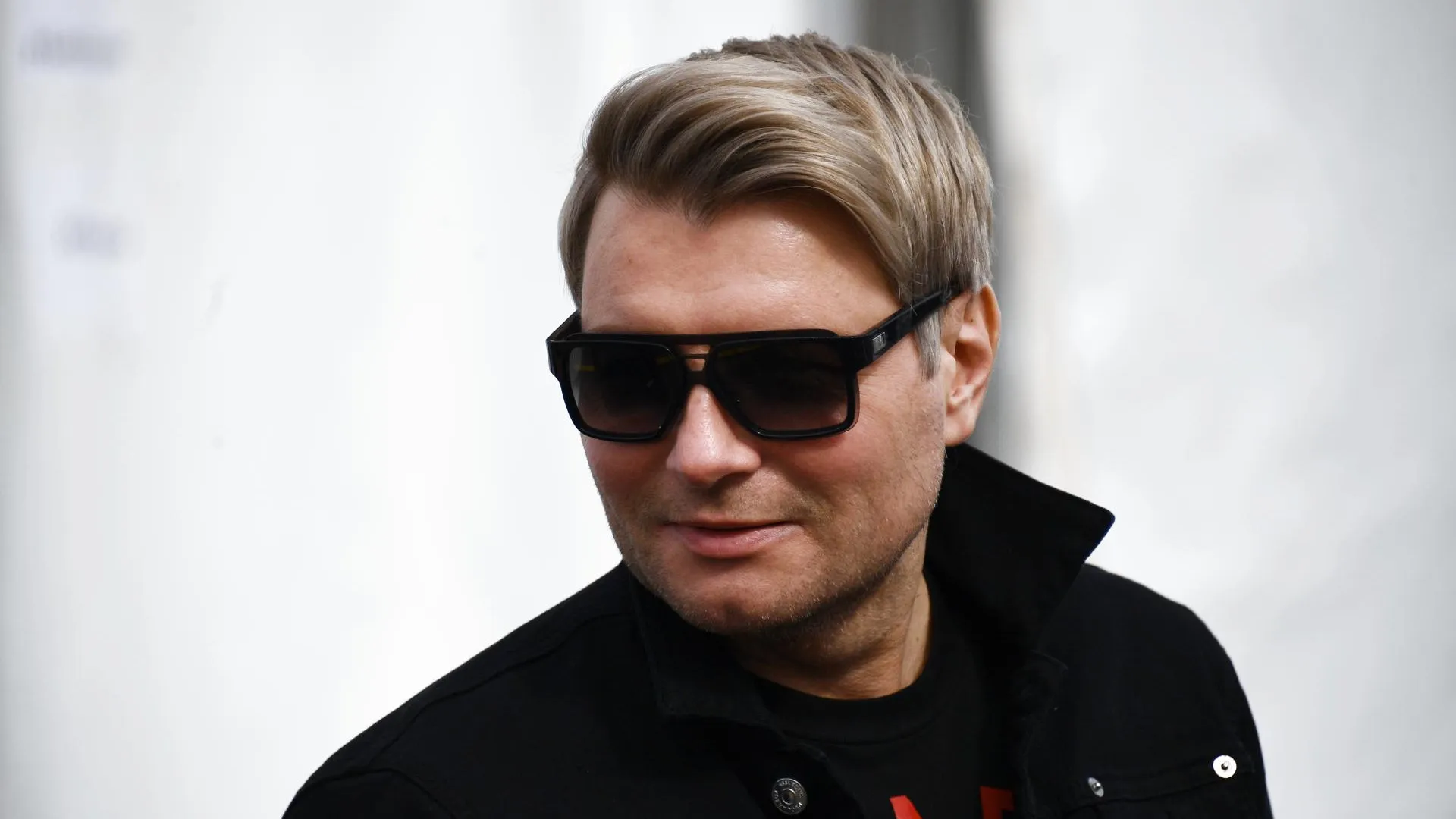Николай Басков и Филипп Киркоров попали под санкции Австралии