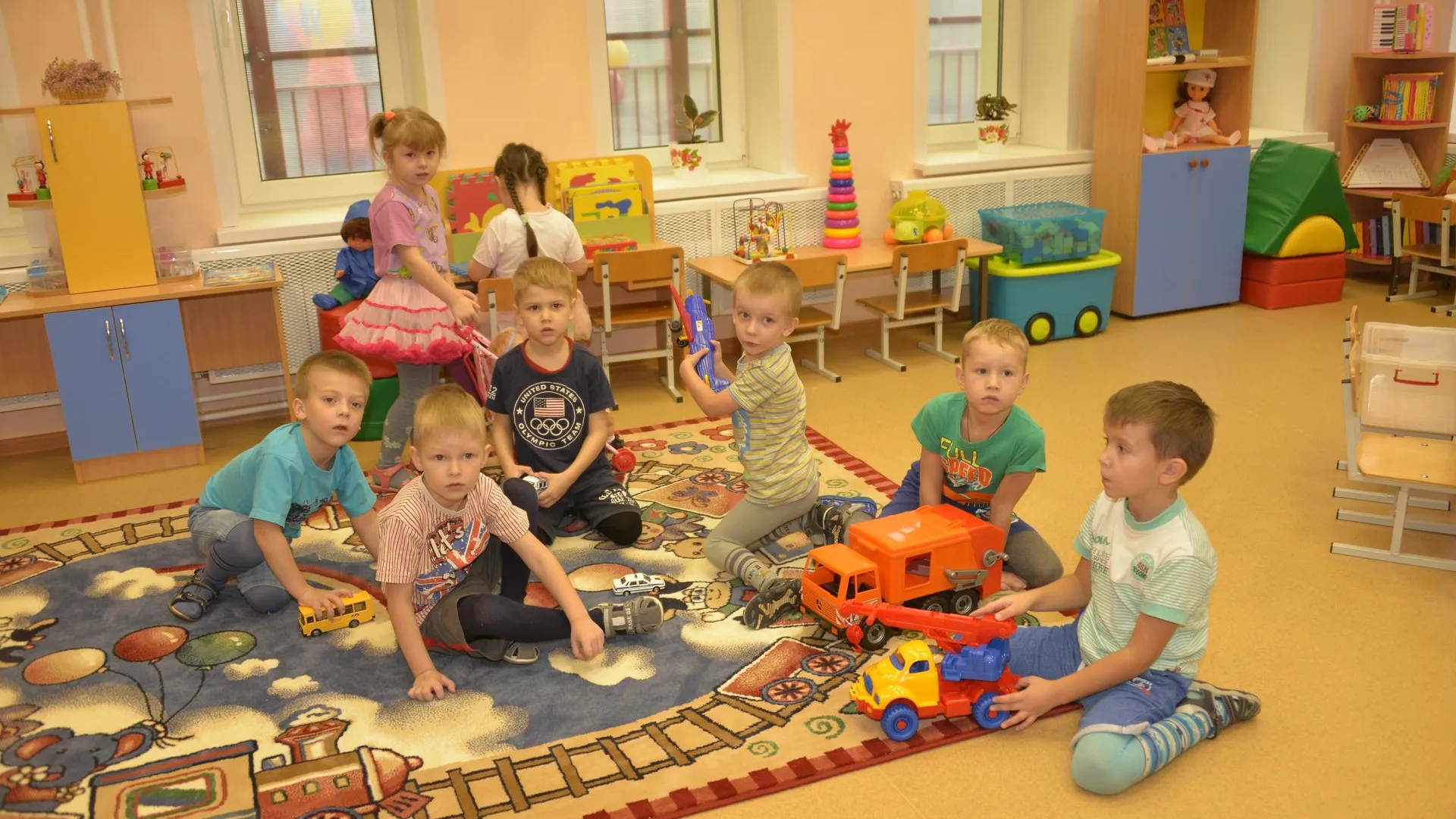 Родители детей‑инвалидов в Подольске пожаловались на нехватку мест в детсадах и школах
