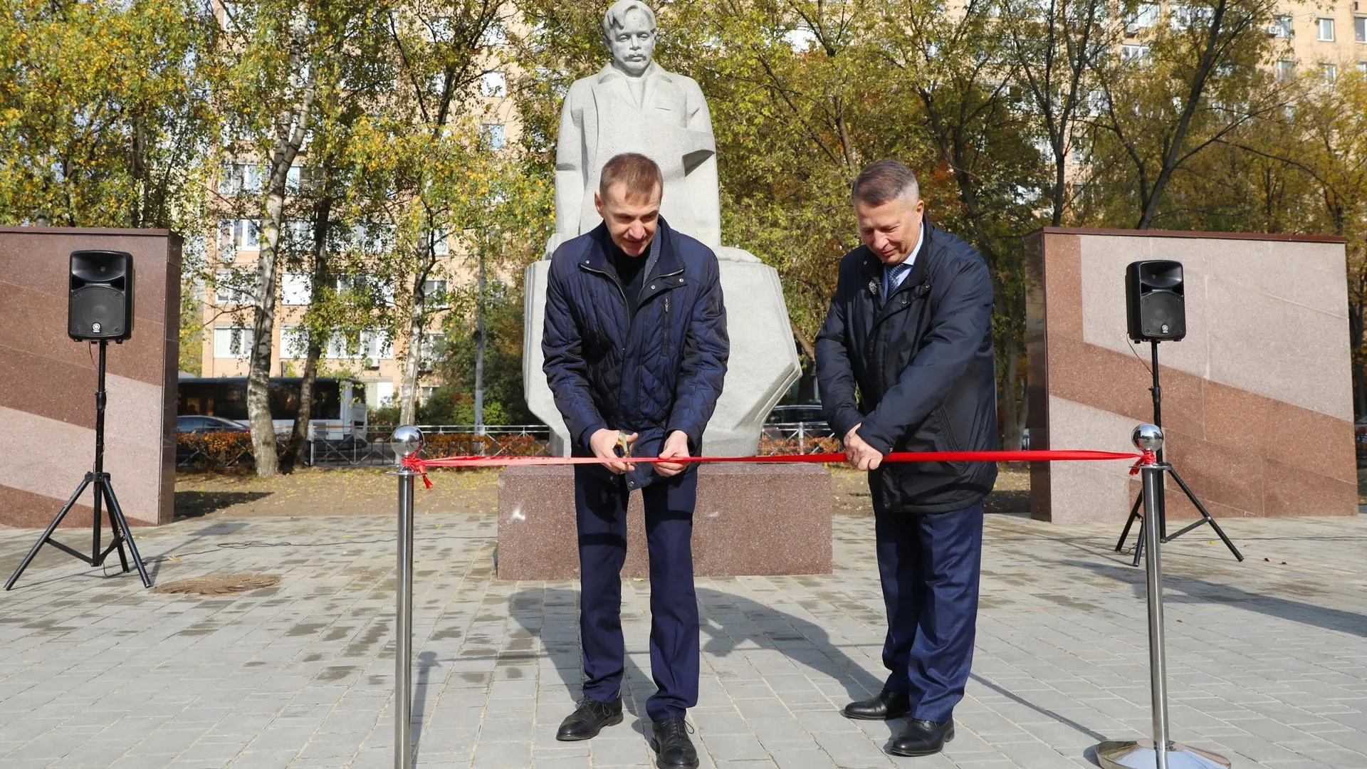 В Долгопрудном прошло торжественное открытие сквера Строителей