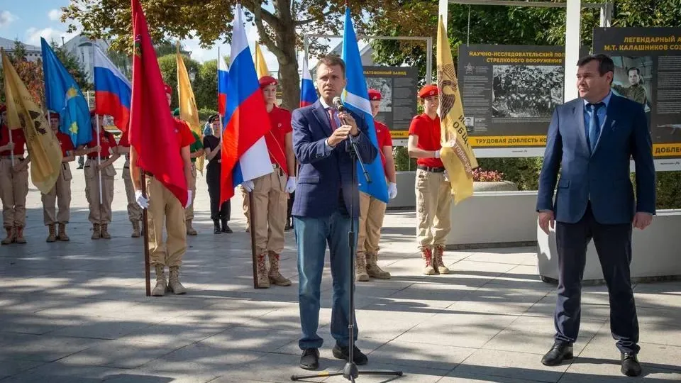В Коломне в преддверии Дня города открылась выставка «Трудовая доблесть Коломны»
