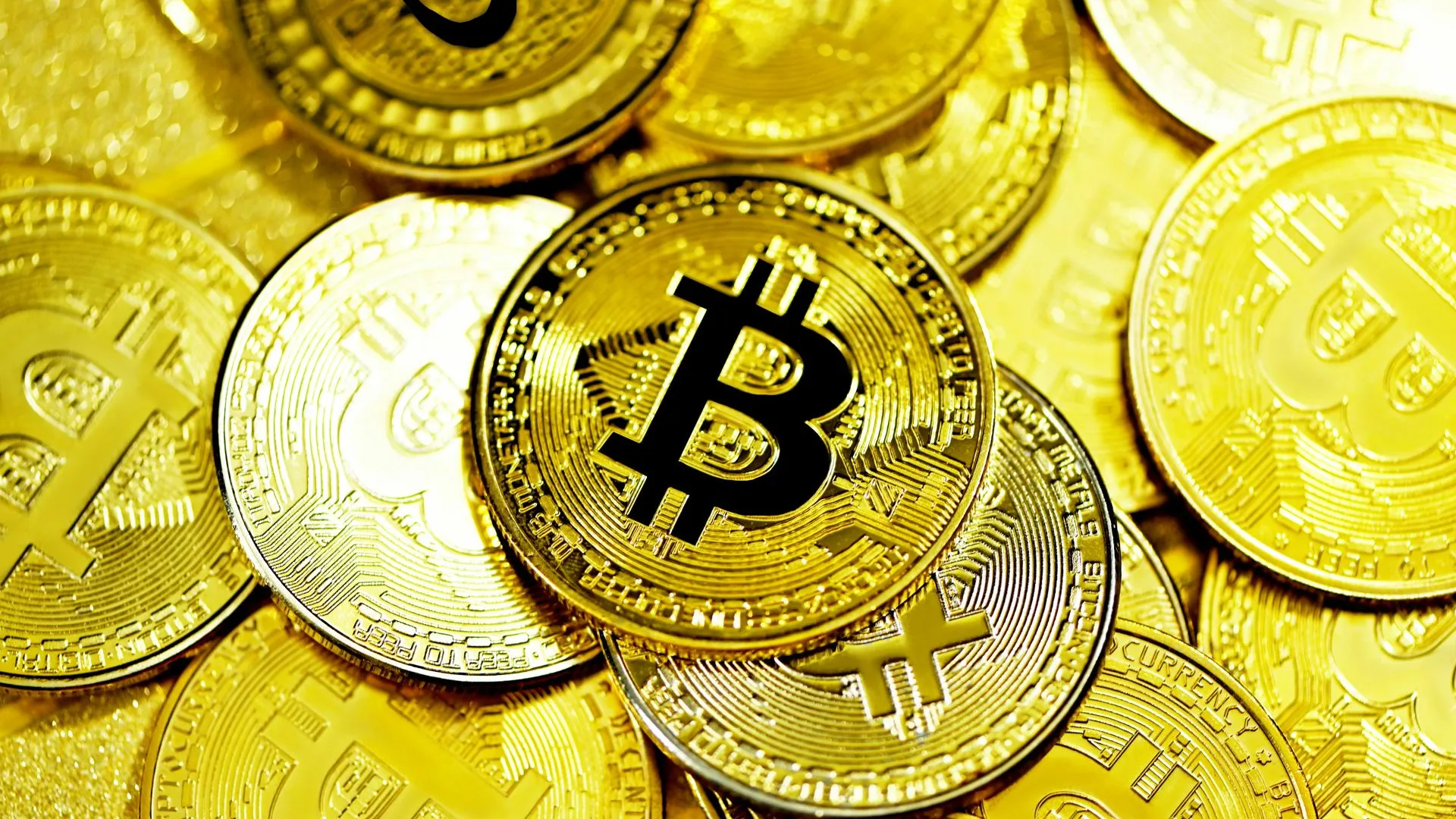 Стоимость биткоина за неделю сократилась на 5%