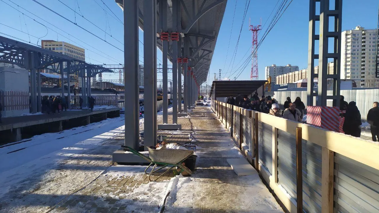 Вход в подземный переход на ж/д станции Подольск перенесли из‑за реконструкции платформы