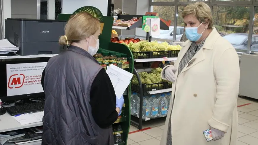 Глава Дзержинского не выявила нарушений санитарных норм в супермаркете округа