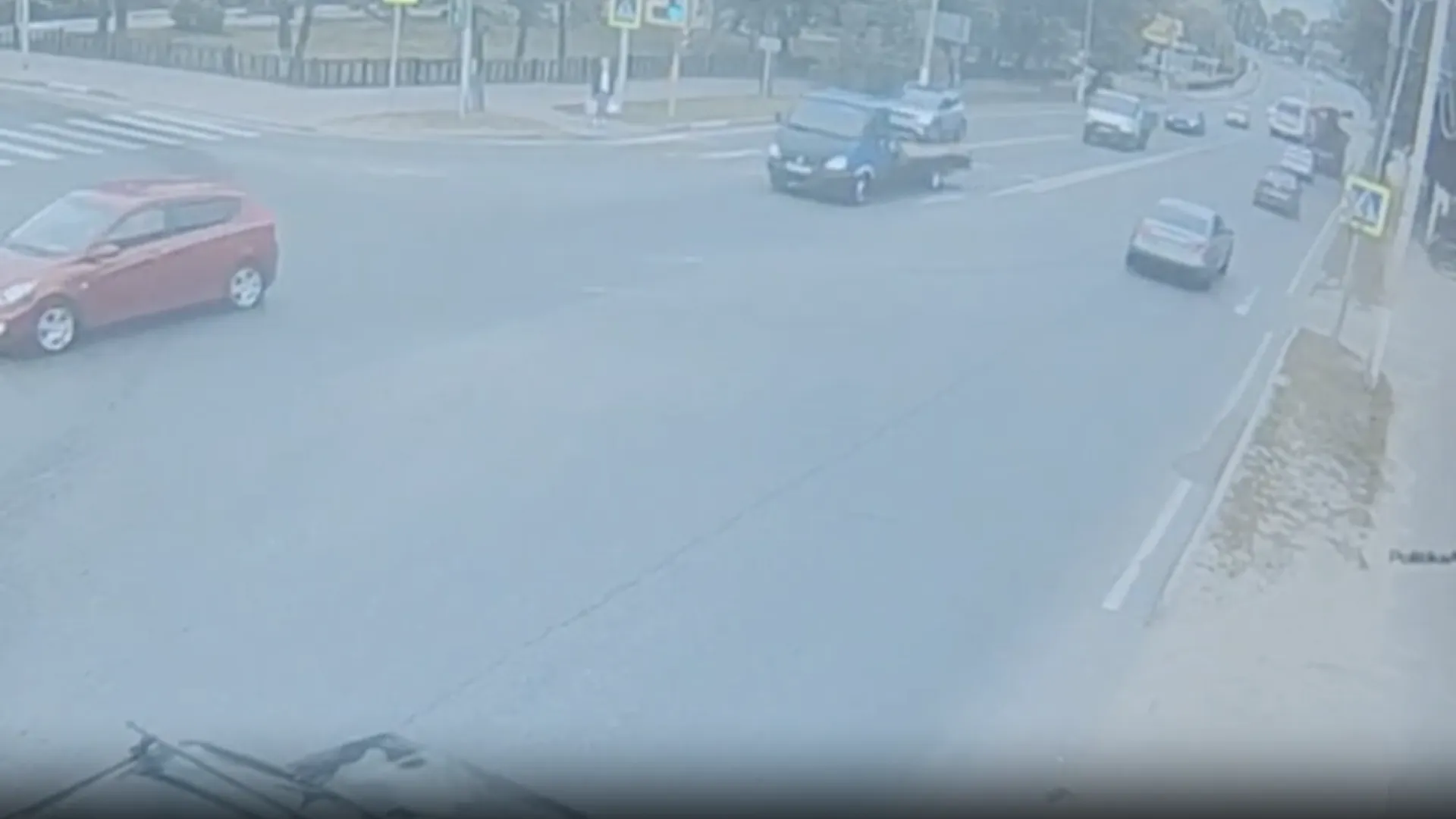 Загруженность дорог Подмосковья в среду утром составляла 5 баллов