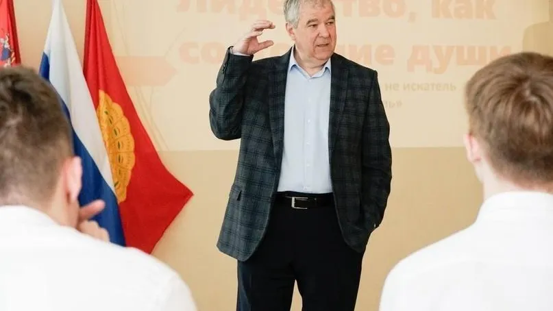 Молодые парламентарии Серпухова встретились с депутатом Мособлдумы