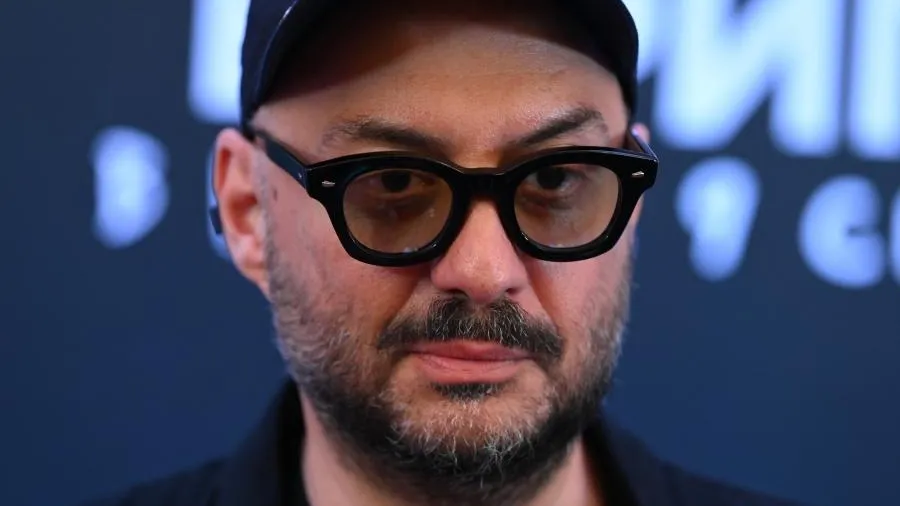 Режиссер Кирилл Серебренников избавился от последней недвижимости в России