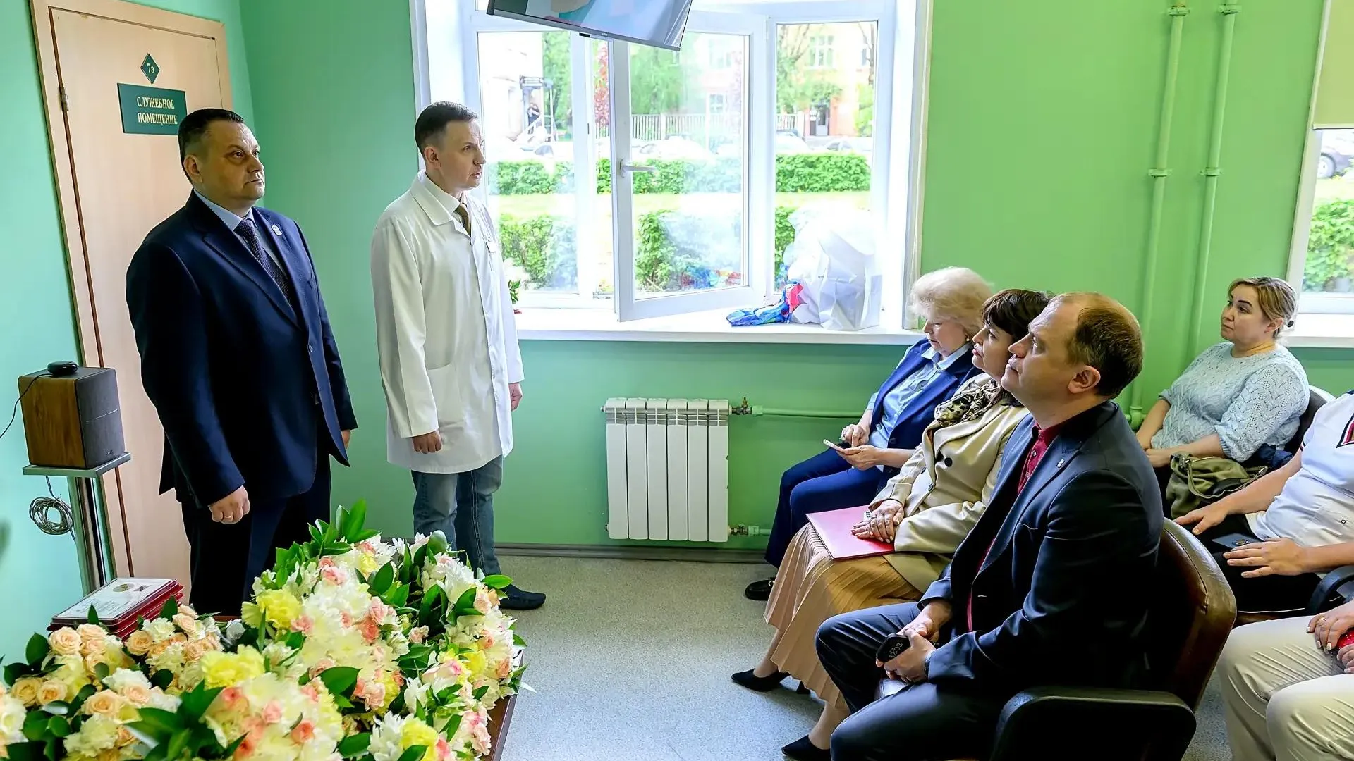 В Подольске с профессиональным праздником поздравили акушерок и медсестер