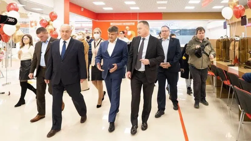 Новый офис МФЦ на 10 окон открылся в Ленинском округе
