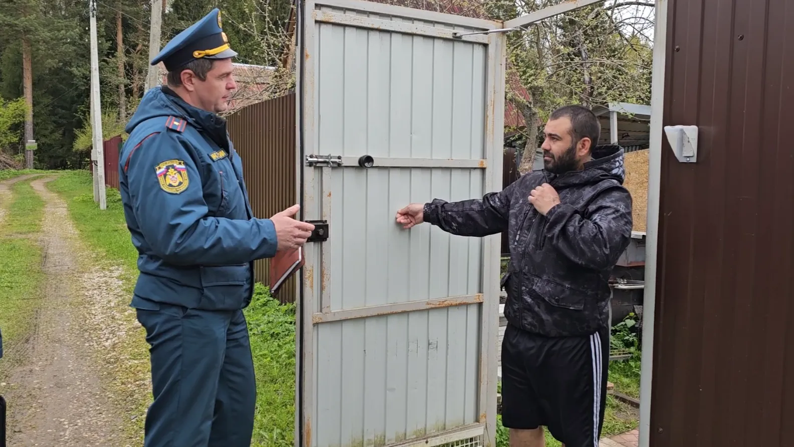 В г. о. Клин спасатели и лесники проводят профилактические рейды