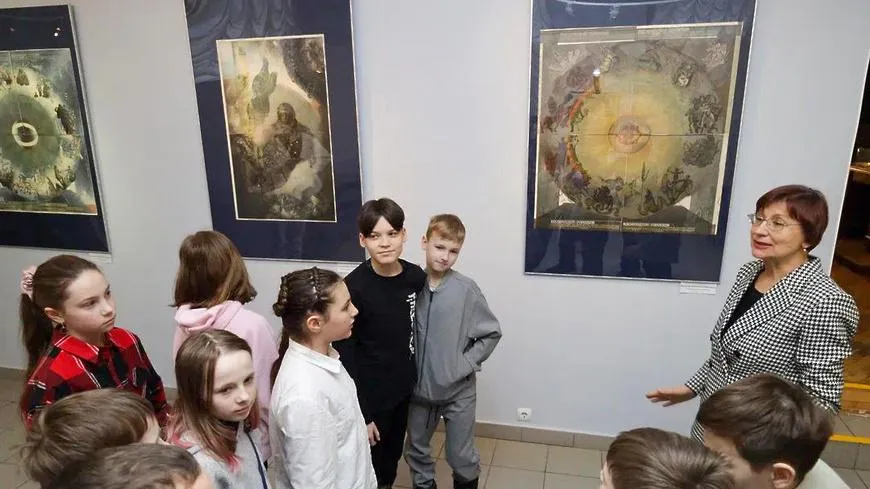 В Мытищах можно посетить семейную выставку супругов Веселовых