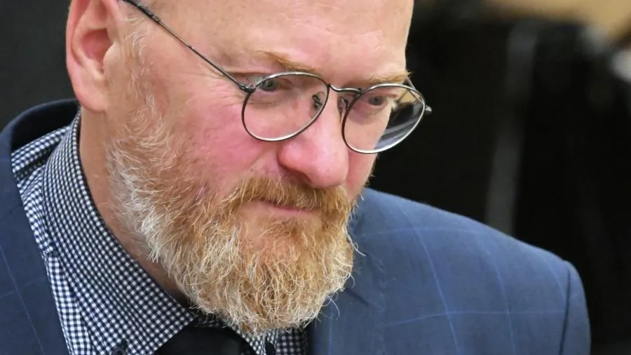 Милонов выступил против запрета на пропаганду одиночества в России