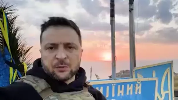 Зеленский пригрозил новыми ударами по России