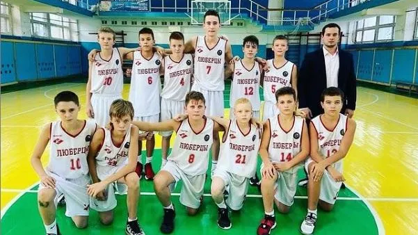 Воспитанники спортшколы Люберец получили путевку на Всероссийский турнир по баскетболу