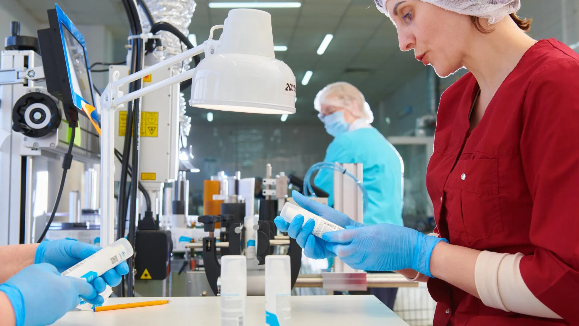 Ликсутов: в столице растет производство химической продукции
