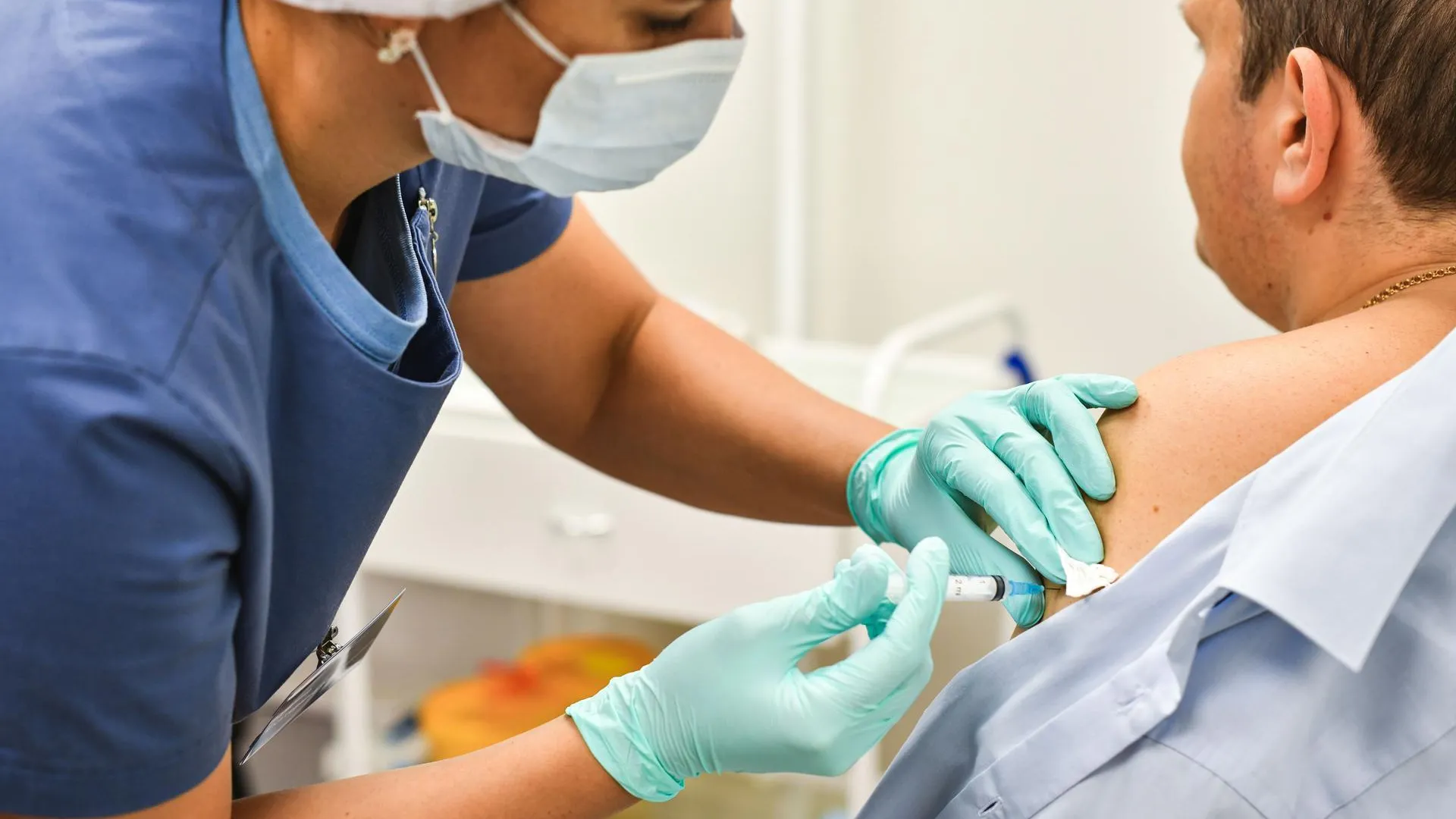 Более 133 тысяч человек прошли вакцинацию от гриппа в Химках