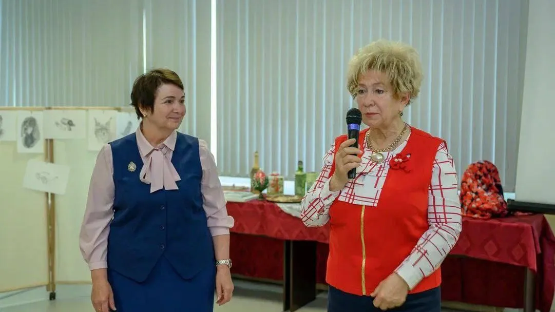 Новые ноутбуки подарили участникам клуба «Активное долголетие» в Реутове