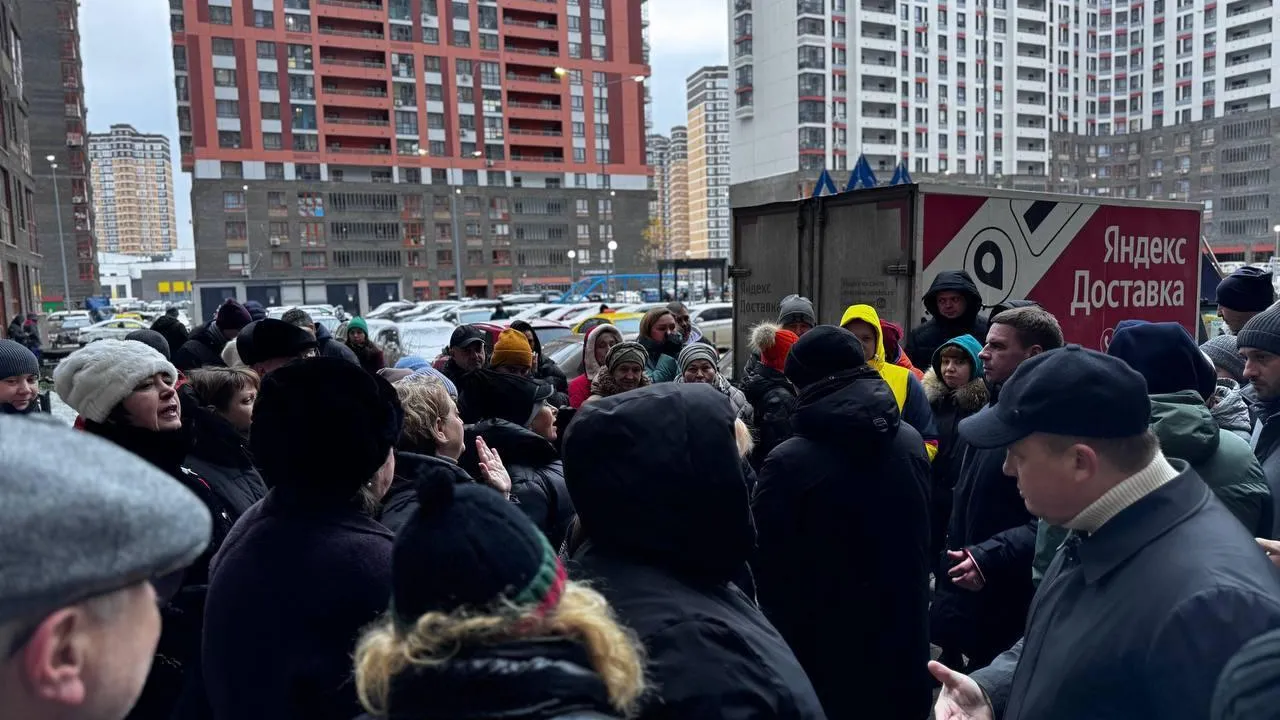Партийцы провели встречу с жителями мкр Новое Павлино в Балашихе