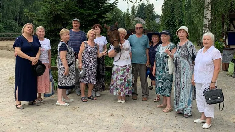 Пожилые жители Химок посетили с экскурсией городской округ Котельники