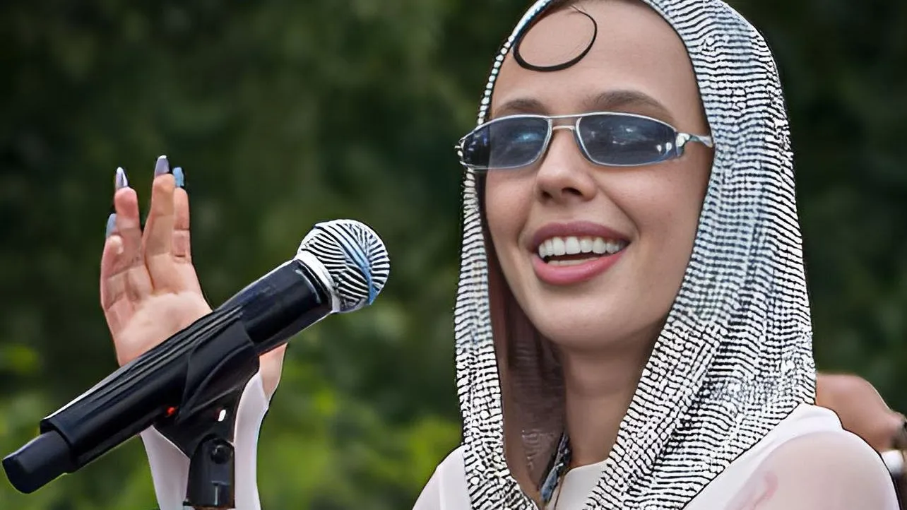 Суд заставил Инстасамку заплатить «АльфаСтрахованию» более 2,5 млн рублей