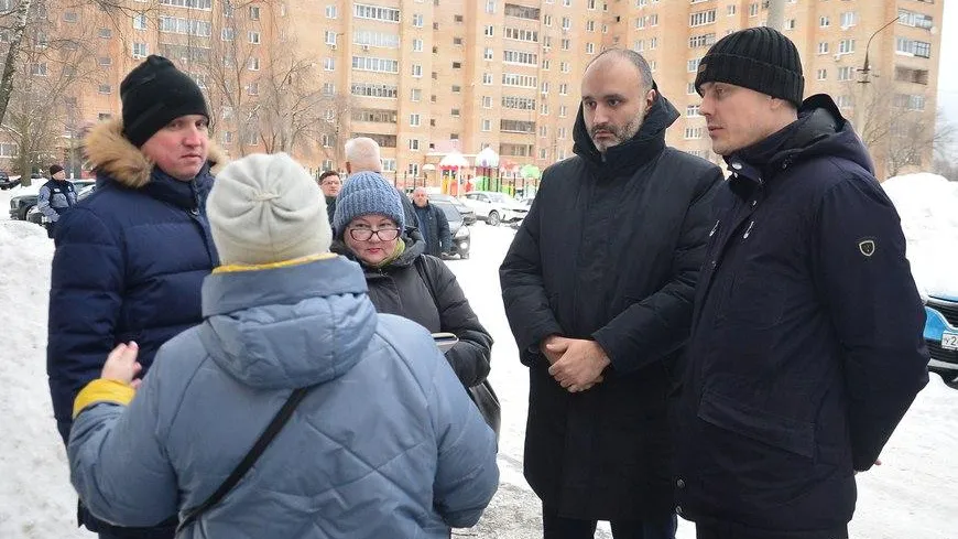 В округе Шатура обсудили вопросы по ремонту кровли и вывозу мусора